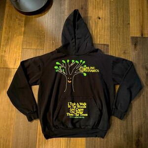 Gently Used ONLINE CERAMICS Taller Than The Trees Local
Harvest - XXL Hoodie